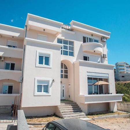 Vera Apartments Ulcinj Exterior foto